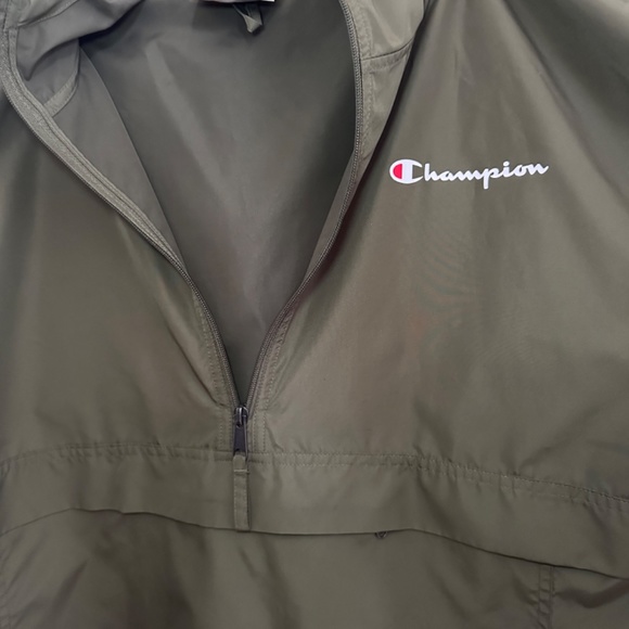 Men’s Champion Lightweight Jacket - Size Large - Picture 2 of 4